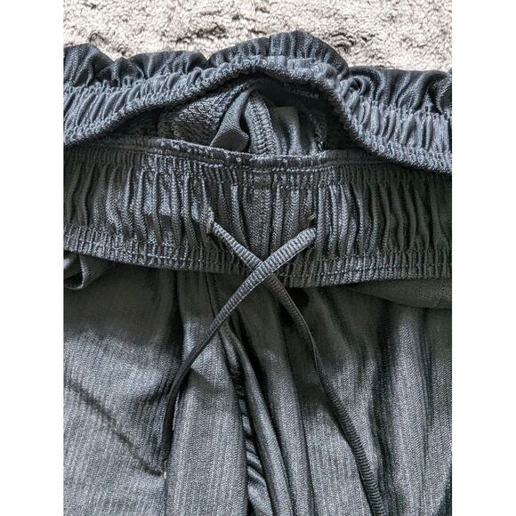 Under Armour Loose Fit Athletic Shorts Men's Size Small Black - Picture 6 of 13